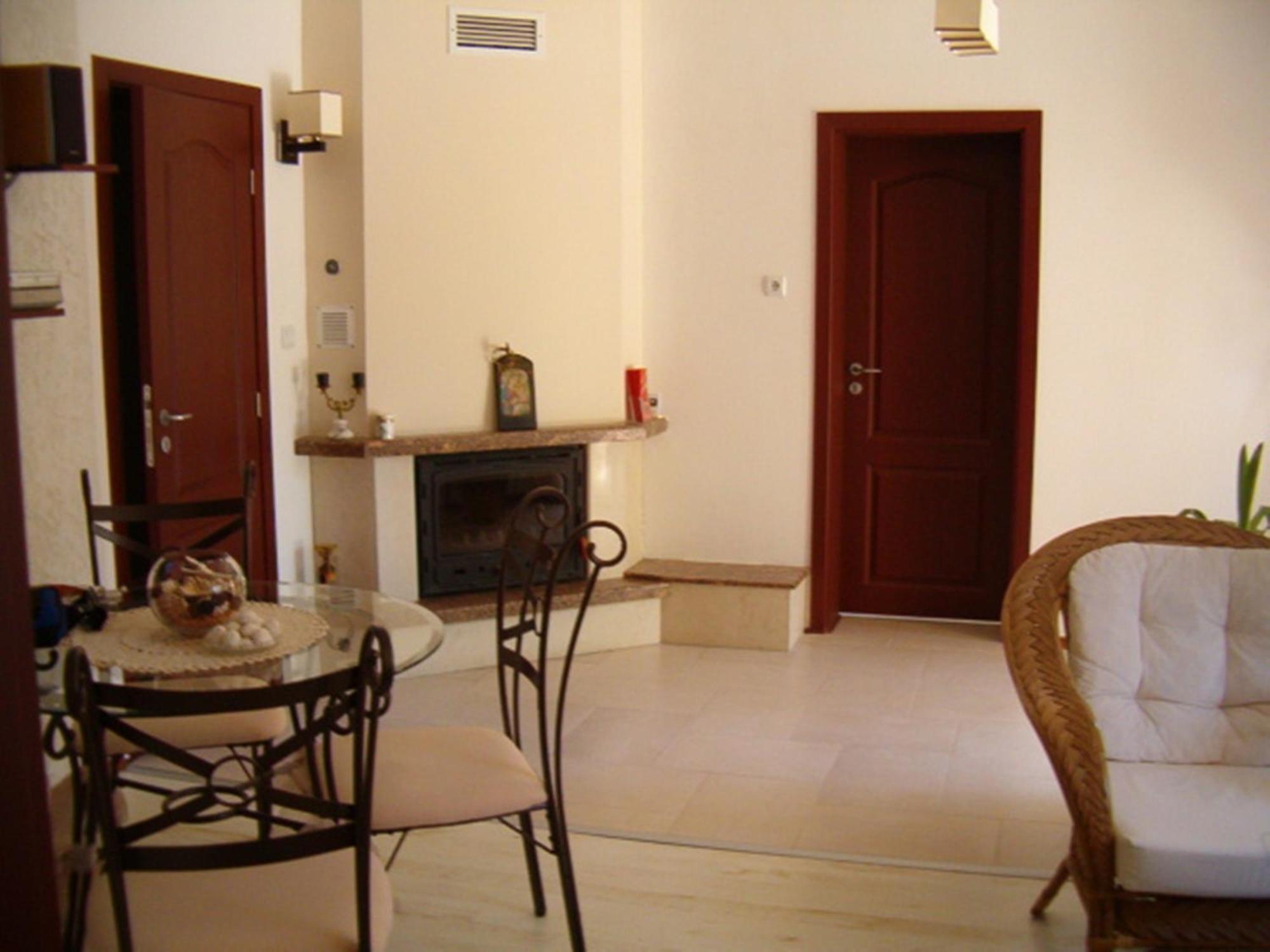 צ'רנומורץ Family Hotel Bellehouse מראה חיצוני תמונה