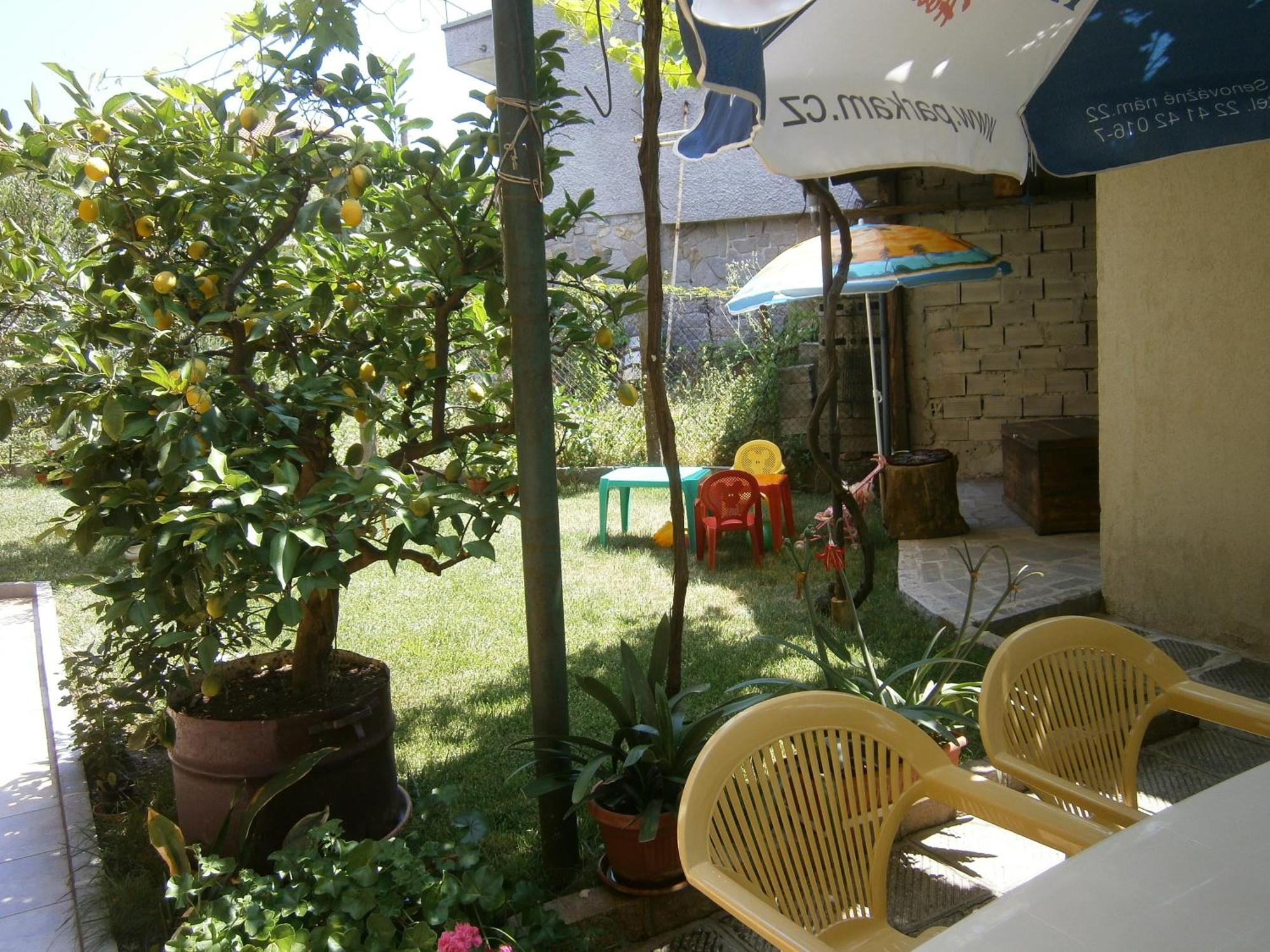 צ'רנומורץ Family Hotel Bellehouse מראה חיצוני תמונה
